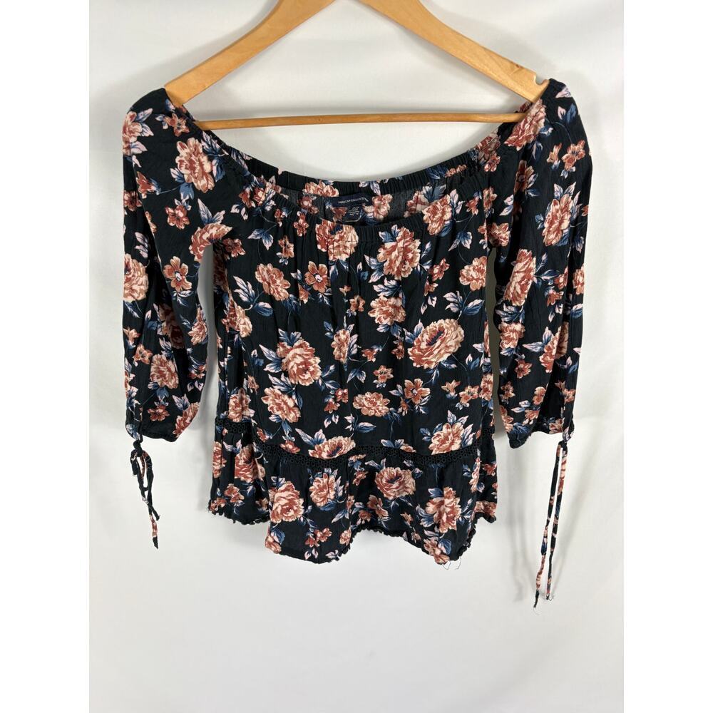 American Eagle Floral Print Off Shoulder Blouse Size XS
